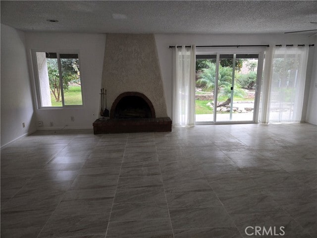 Photo - 955 Le Conte Dr