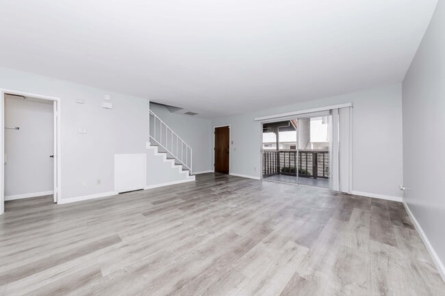 Photo - 15205 S Budlong Ave