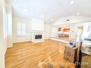 Photo - 1519 Carver St