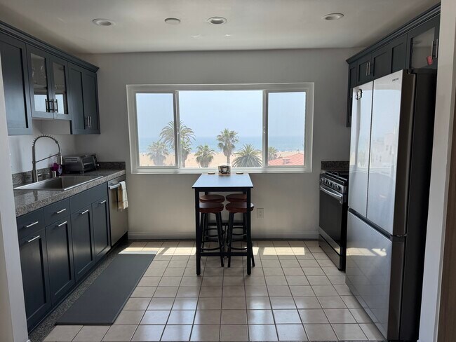 Photo - 1649 Appian Way Condo Unit #312