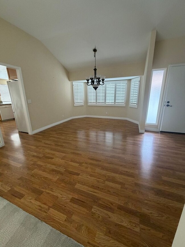 Photo - Spacious 3 Bedroom home