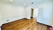 Photo - 410 S Spalding Dr Condo