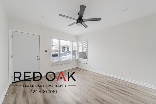 Photo - 4010 W 130th St Unit C