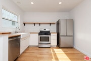 Photo - 1341 Burnside Ave Unit 3