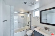 Photo - 957 1/2 N Ridgewood Pl Condo