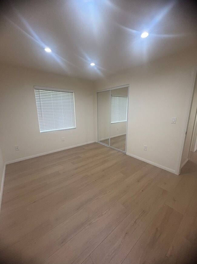 Photo - Oxnard - Single story, fully updated, two ...