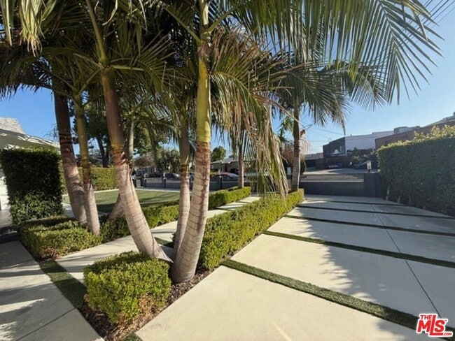 Photo - 1411 N Avon St