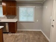 Photo - 5531 Central Ave