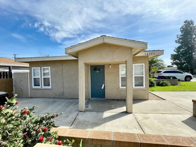 Building Photo - 16773 Randall Ave Unit A