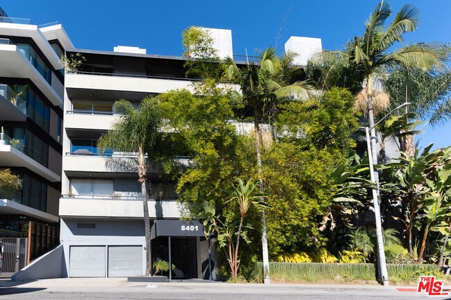 Photo - 8401 Fountain Ave Unit 12