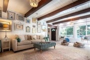 Photo - 220 Oak Dr