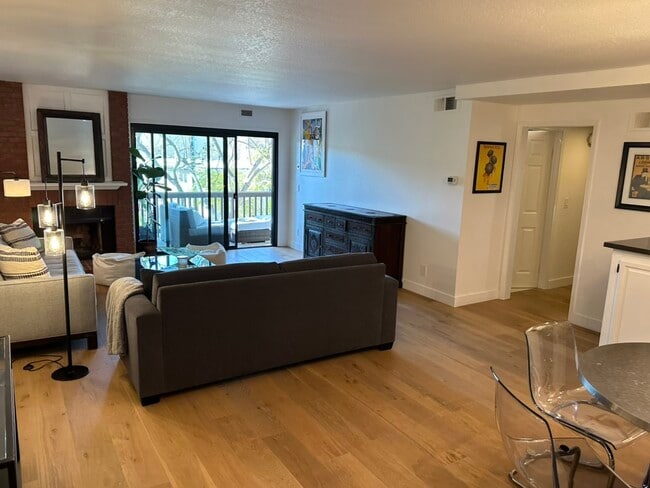 Photo - 8600 Tuscany Ave Condo Unit 301