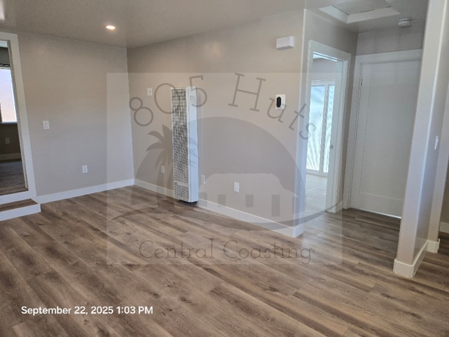 Photo - 1378 Yale Pl Unit A