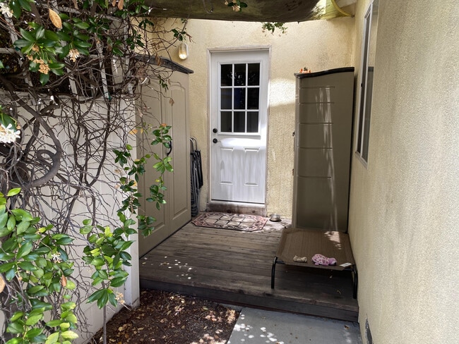 Photo - 172 W Elm Ct Unit 172