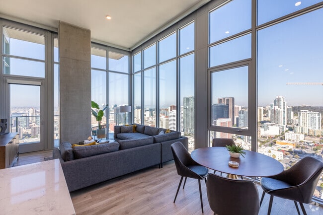 2BR, 2BA - 1,719SF - The Merian