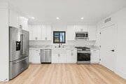Photo - 16245 Chatsworth St House