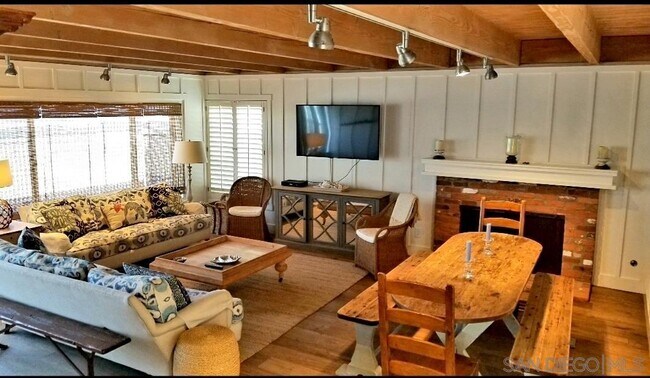 Photo - 2528 Ocean Front