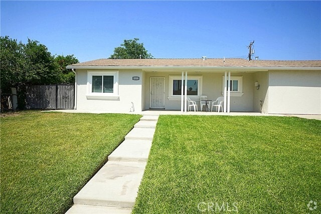 Building Photo - 2535 Tampa St Rental