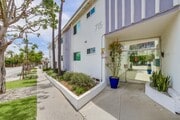 Entrance - 715 Marlborough Ave Apartments