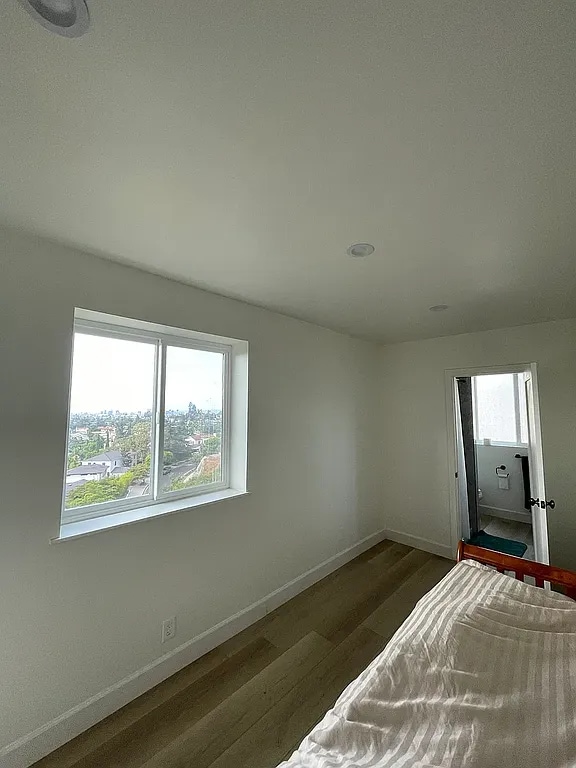 Photo - 3632 Amesbury Rd