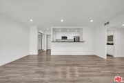 Photo - 7453 Haskell Ave Unit 7