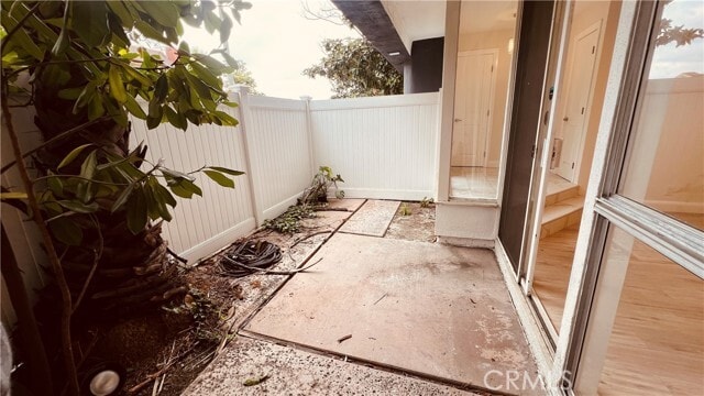 Photo - 17836 Magnolia Blvd