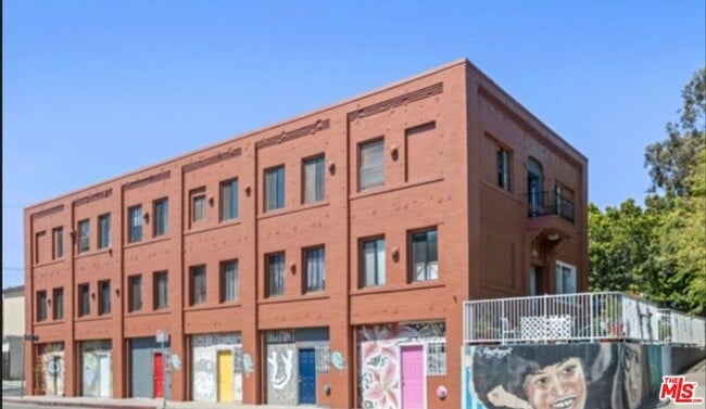 Building Photo - 101 Dudley Ave Unit 311