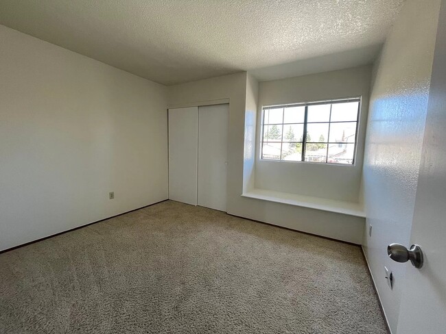 Photo - 7573 Flower Meadow Dr