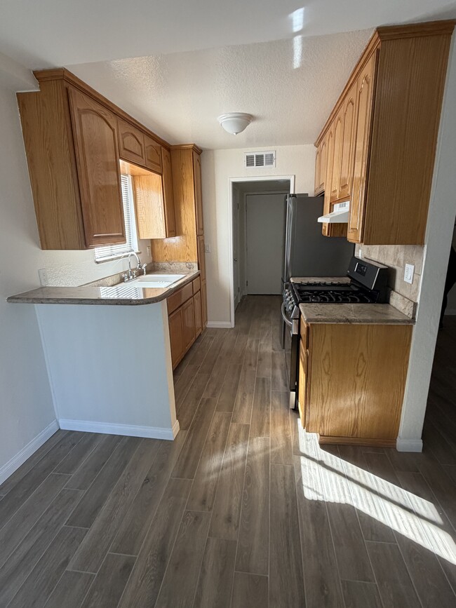 Photo - 14265 Terra Bella St