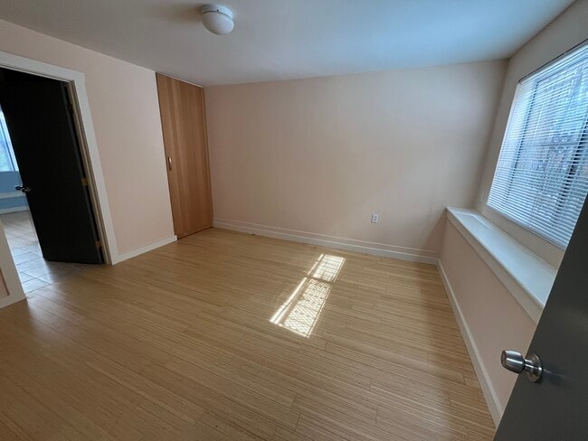 big master bedroom - 426 Casanova St