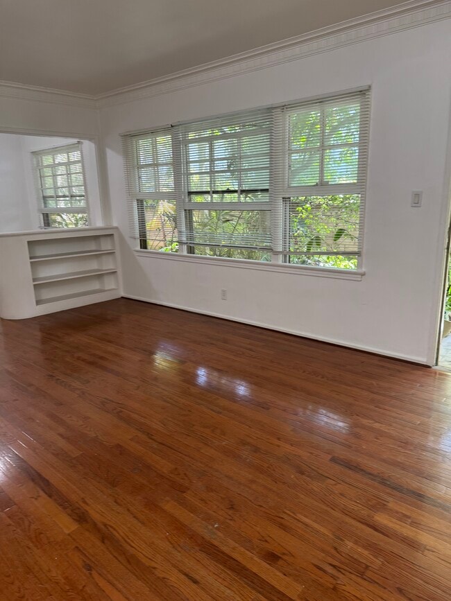 Photo - 9921 Robbins Dr Unit #9