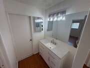 Photo - Light and Bright 2 Bed 1 Ba Close to Sweet...