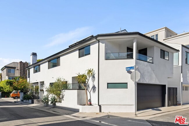 Photo - 4606 Roma Ct