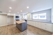 Photo - 5278 Lindley Ave Townhome