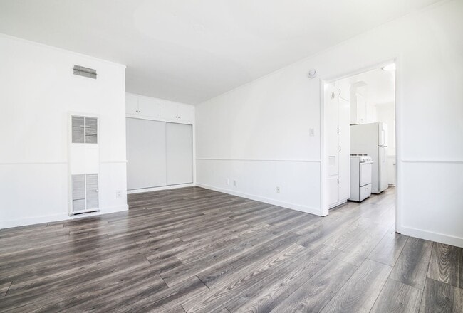 Photo - 5757 La Mirada Ave Apartment Unit 17