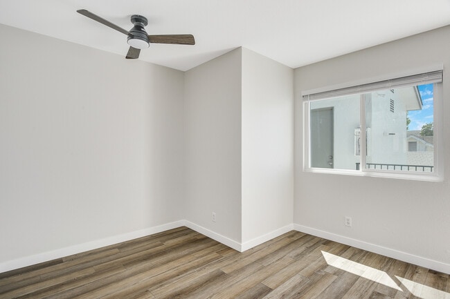 Photo - 4142 44th St Unit 14