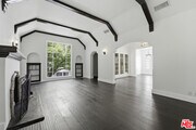 Photo - 920 N Genesee Ave