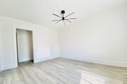 Photo - 1474 W Vernon Ave