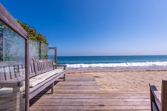 Photo - 23752 Malibu Rd