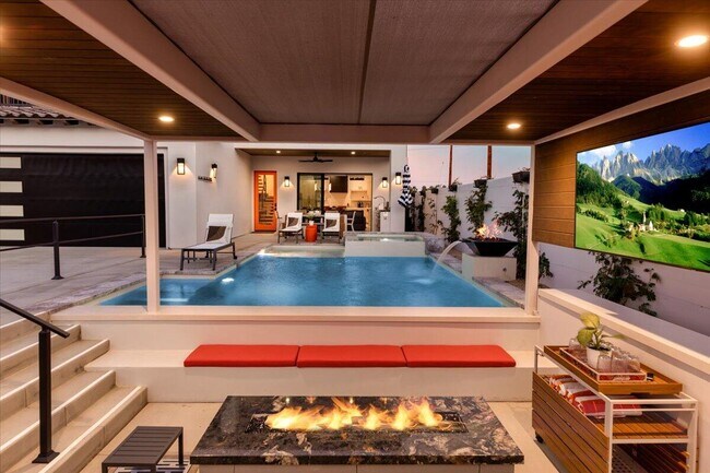 Photo - 51116 Avenida Mendoza