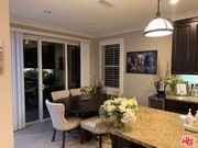 Photo - 51 Ivory Petal