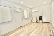 Photo - 4837 N E St