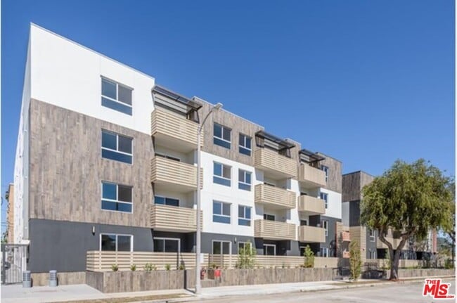 Photo - 1836 Colby Ave Condo Unit 301
