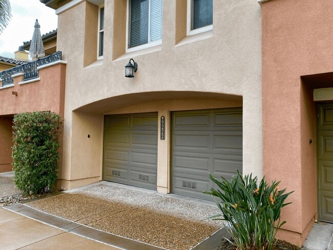 Photo - Beautiful Townhouse in Escala