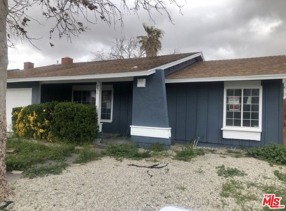 Photo - 601 E Ave J5 House