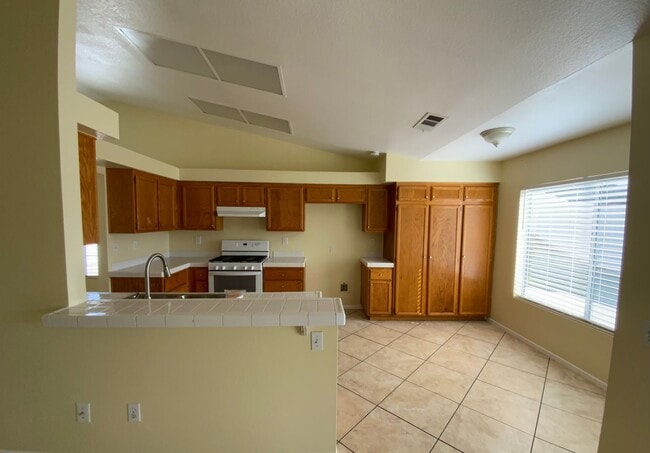 Photo - 31651 Willow View Pl