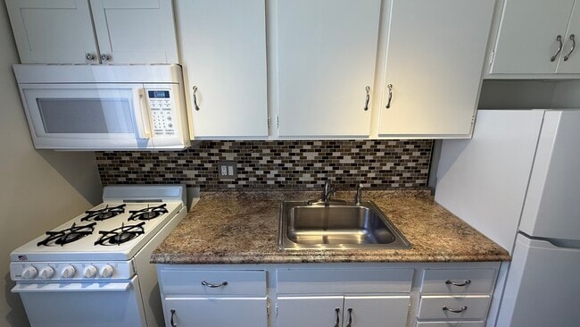 Photo - Kona Kai West