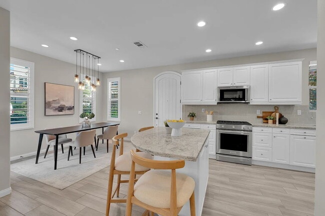 Photo - $5,000 - 3 Bed / 2.5 Bath Townhome located in a Gated Community in Del Sur