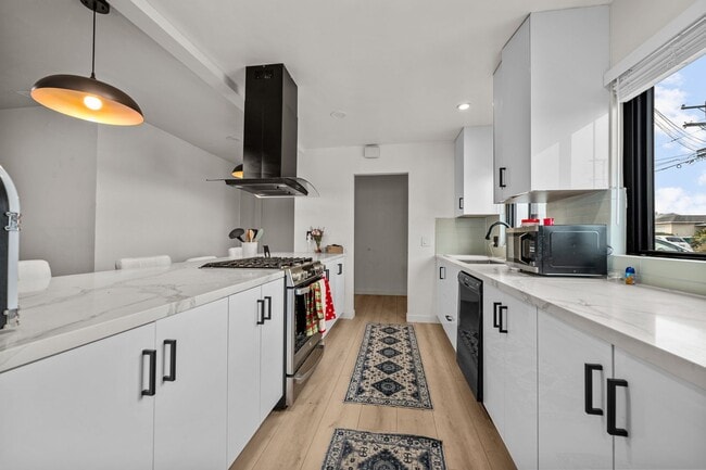 Photo - 5229 Rincon St