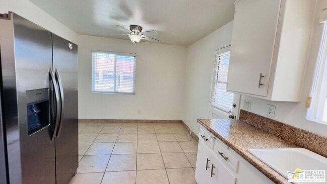 Photo - 38260 Charlesworth Dr